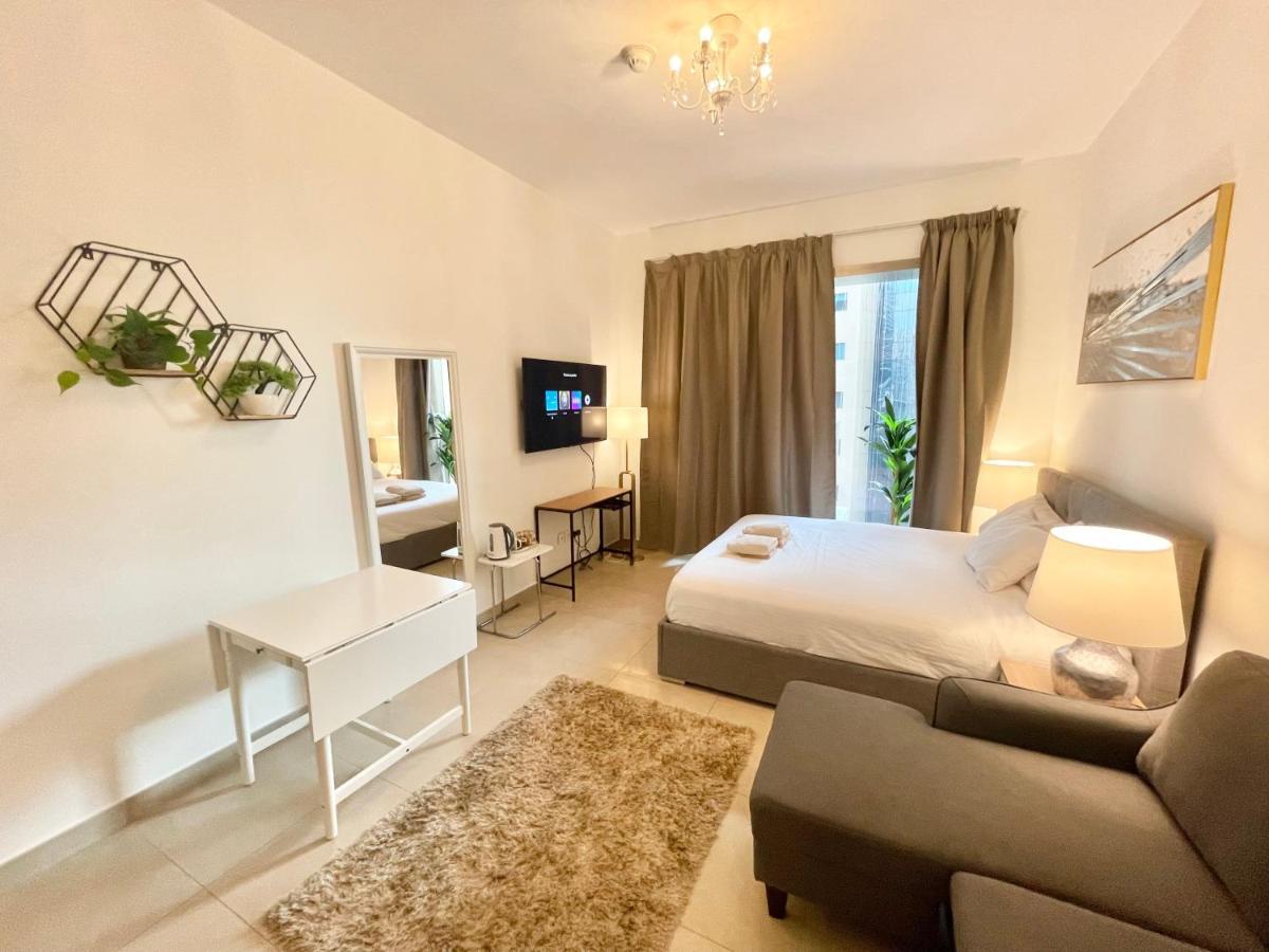 Super Elegant Studio Apartment-Sparkle Tower By Sweet Homes Dubai Bagian luar foto